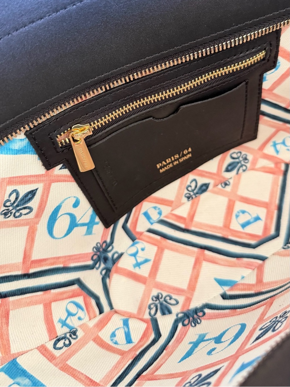 Black & Natural Woven Crescent Tote - Picture 4 of 10